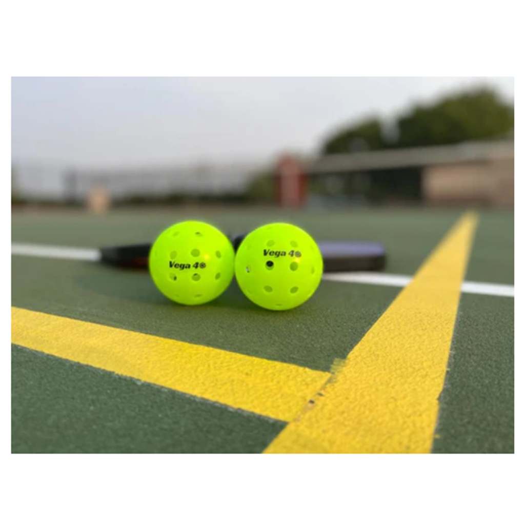 ลูก Pickleball Vega